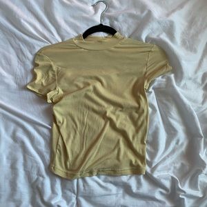 yellow pacsun tee sized small new with tags
